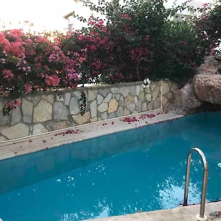 Fully Detached, Scenic With Private Pool Villa Bodrum