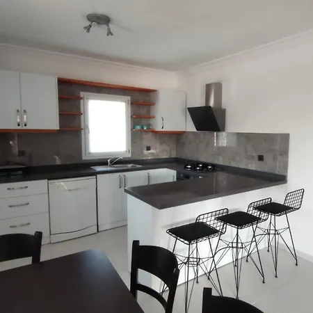Βίλα Fully Detached, Scenic With Private Pool